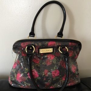 Besty Johnson flora bag